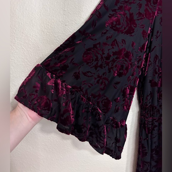 MODCLOTH Dress Very Visionary Mock Neck Velvet Velour Dress 1X - Picture 8 of 10